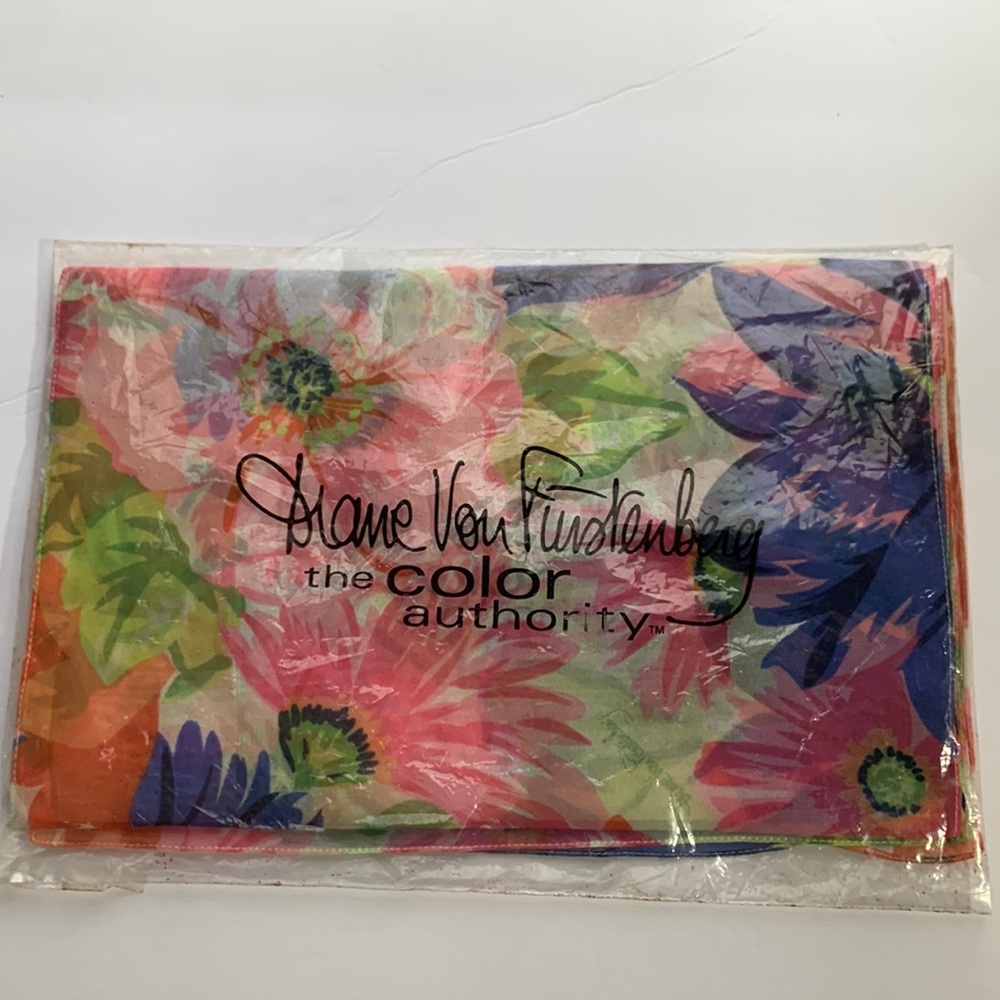 Diane Von Furstenberg Scarf